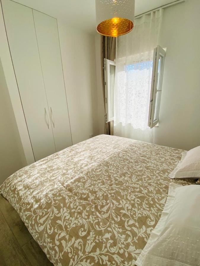 New Apartment With Panoramic View Stomorska Exterior photo